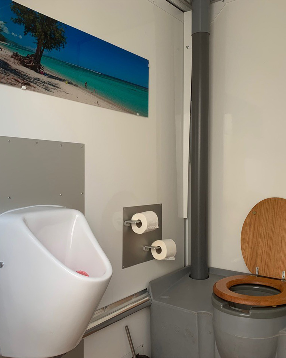 caravane sanitaire Prestige Sanilor-urinoir